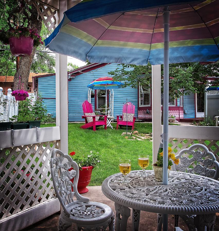 Holden House 1902 Bed & Breakfast Inn Colorado Springs Exterior photo